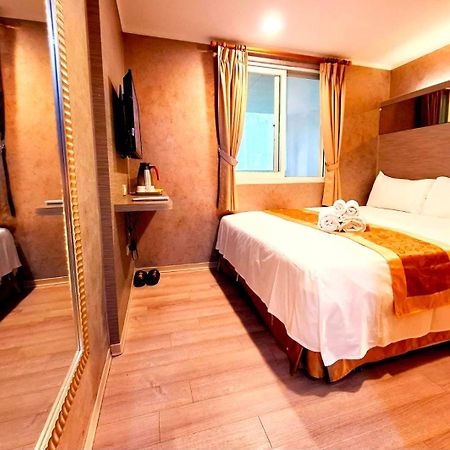 Gau Shan Ching Hotel Чжунчжэн Экстерьер фото