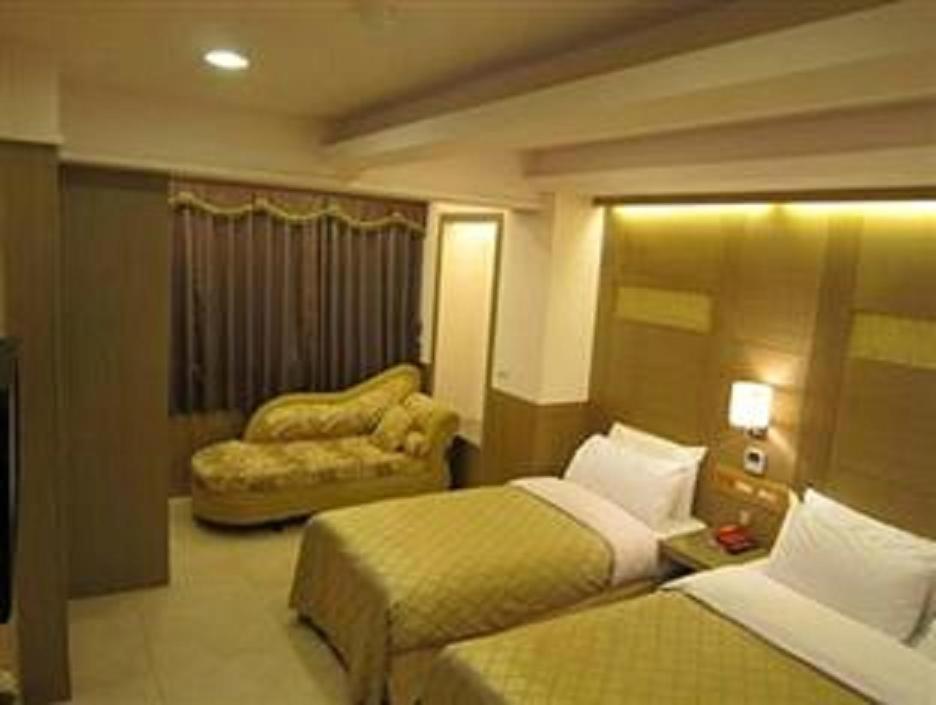 Gau Shan Ching Hotel Чжунчжэн Экстерьер фото